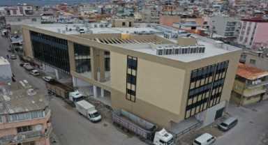 Konak’ın 5 yıldızlı tesisi açılış için gün sayıyor