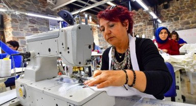 Meslek Fabrikası depremzedeler için çalışıyor!