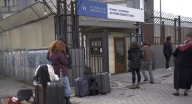 Online eğitim 'Çevrimdışı' mezunlar