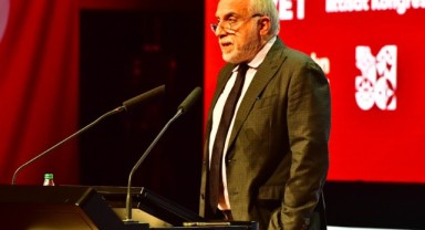 Soli Özel: İçeride güç üretemeyen ülke etkili dış dış politika izleyemez