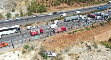 16 kişinin öldüğü kazada
