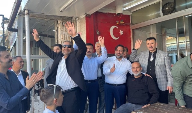 AK Parti Genel Başkan Yardımcısı Dağ, İzmir'deki Roman mahallelerini ziyaret etti