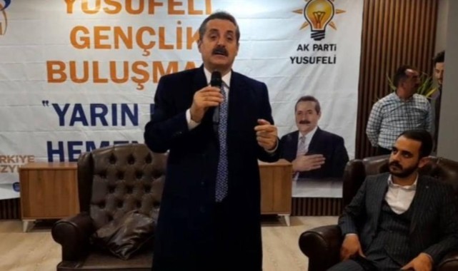 AKP'li Faruk Çelik: Bursaspor'u şampiyon yaptım, Hopaspor'u da yapacağım