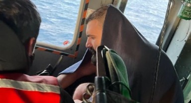 Antalya açıklarında gemi battı: 9 kişi aranıyor