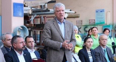 Başkan Engin, belediye personelinin bayramını kutladı