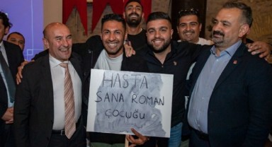 Başkan Soyer’den Romanlara nasihat: Asla birbirinizi incitmeyin, asla bölünmeyin!