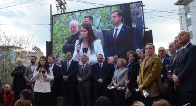 CHP İzmir Kiraz'da adaylarını tanıttı!