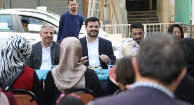“Çorbada tuzunuz mu var da konuşuyorsunuz!”