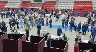 İYİ Parti İzmir'de sandıklarda sayımlar tamamlandı! Hangi aday adayı kaç oy aldı?