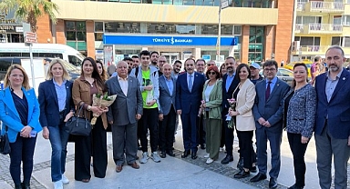 İzmir'den Kemal Kılıçdaroğlu'nun bağış kampanyasına destek!