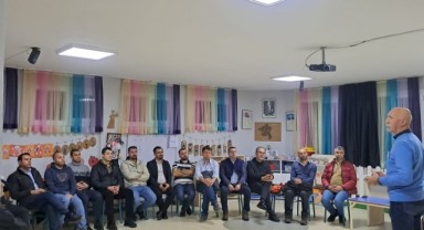 İzmirli babalar eğitimde!