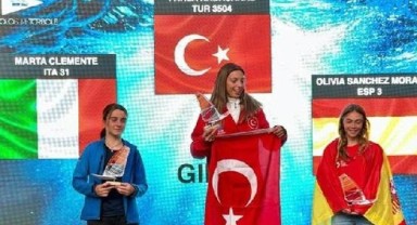 İzmirli Parla, Avrupa Şampiyonu oldu!