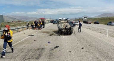 Kahramanmaraş’ta iki araç çarpıştı: 4 ölü