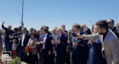 Kılıçdaroğlu’na mezarlık ziyaretinde sözlü saldırı