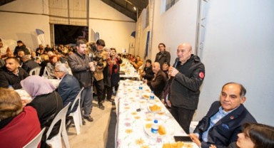 Soyer: “Osmaniye'nin yüzü gülene kadar yanınızda olacağız”