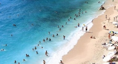 Türkiye’ye gelen yabancı turist sayındaki artış hız kesti