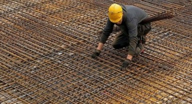 Ücretli çalışan sayısı şubatta 128 bin azaldı