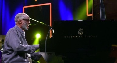Ünlü caz piyanisti Ahmad Jamal yaşamını yitirdi