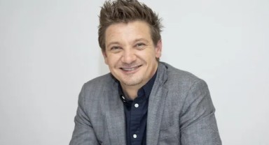 Ünlü oyuncu Jeremy Renner, yaşadığı kaza hakkında konuştu: “Benim hatam”