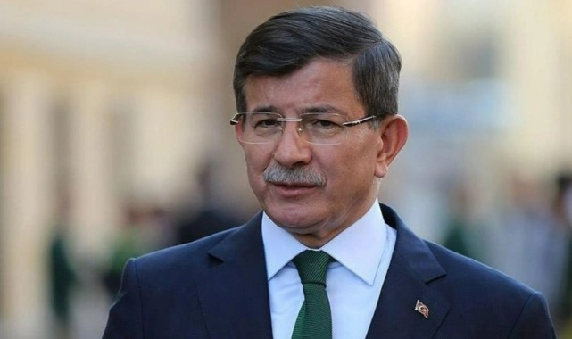 Ahmet Davutoğlu'ndan 19 Mayıs mesajı