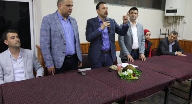 AK Partili Kaya'dan muhalefete tepki: İzmir, özerklik hayallerine geçit vermeyecek