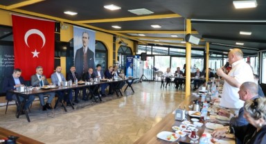 Başkan Soyer Buca'da muhtarlarla buluştu