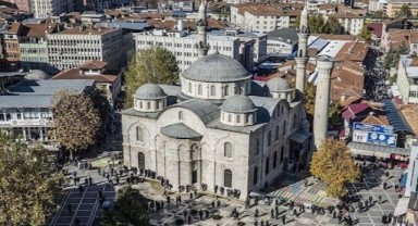 Depremde yıkılan tarihi ‘Teze Cami’ yeniden ayağa kaldırılacak!