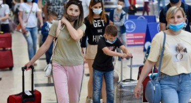 İlk 4 ayda turist sayısı 11 milyonu geçti!