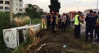 İzmir'de feci kaza: Cezaevi nakil aracında can pazarı!