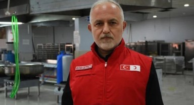Kınık istifa etti ama koltukları bırakmadı