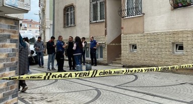 Korkunç cinayet! 16 yaşındaki genç annesini, ablasını ve komşusunu öldürdü!