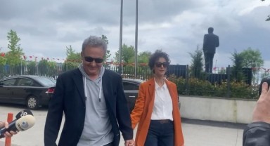 Mehmet Aslantuğ ile Arzum Onan boşandı!