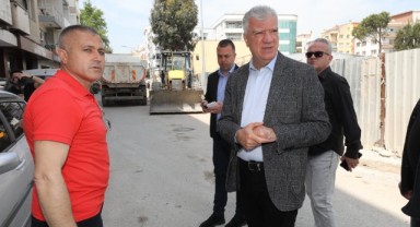 Narlıdere’de asfalt mesaisi