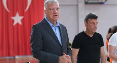 Narlıdere’nin spor okullarında sertifika heyecanı
