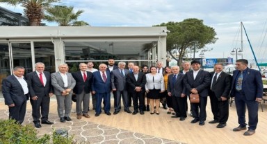 Soyer, 3 partinin İzmir yönetimiyle görüştü!