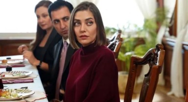 Yalı Çapkını'nın Asuman'ı küvet pozlarıyla sosyal medyayı yıktı! Aman Fuat görmesin