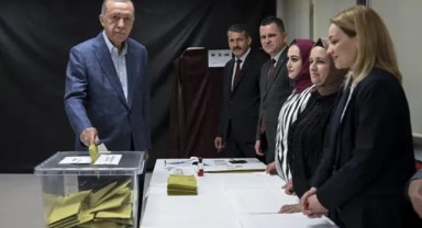 Yeni Akit yazarından AK Parti analizi: