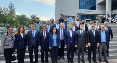Aslanoğlu ve Yönetim Kurulu'ndan tebrik ziyareti!