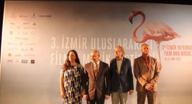 Başkan Soyer: Sinemayı müziksiz düşünemezsiniz!