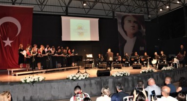 Bornova’da Halk Dansları Festivali coşkusu başladı