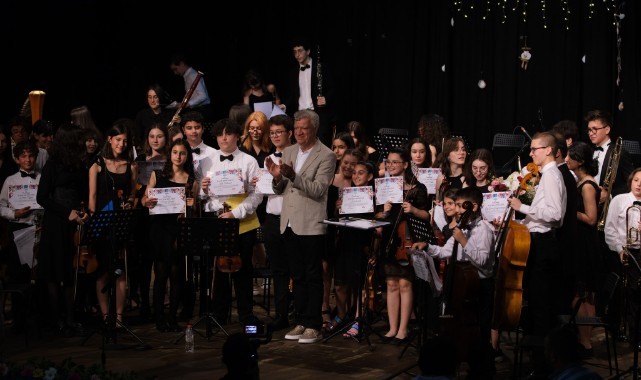 Çocuk Senfoni, Muhteşem Bir Konserle ‘Yaza Merhaba’ Dedi