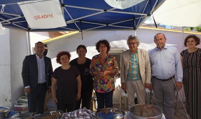 Gülbahçe Arnavut Böreği Şenliği başladı!