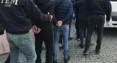 İzmir'de kritik terör operasyonu: 6 el yapımı patlayıcı ele geçirildi