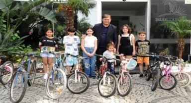 Karşıyakalı çocuklardan bisiklet dayanışması