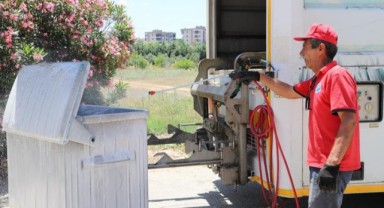 Menderes’te Çöp Konteynerlerine Bakım