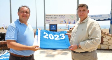 Menderes’te Mavi Bayraklar Göndere Çekildi