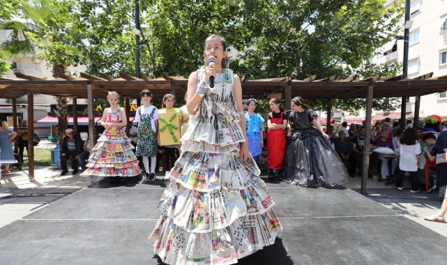 Narlıdereli çocuklardan geri dönüşüm defilesi