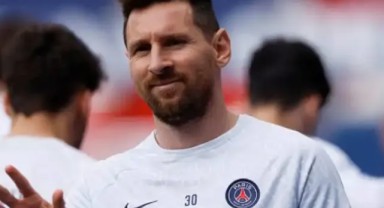 PSG'den resmi açıklama geldi... Messi takımdan ayrılıyor