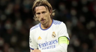 Real Madrid'den 'Modric ile devam' kararı