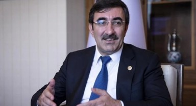 Yılmaz’dan ‘enflasyonla mücadelede öncelik’ mesajı